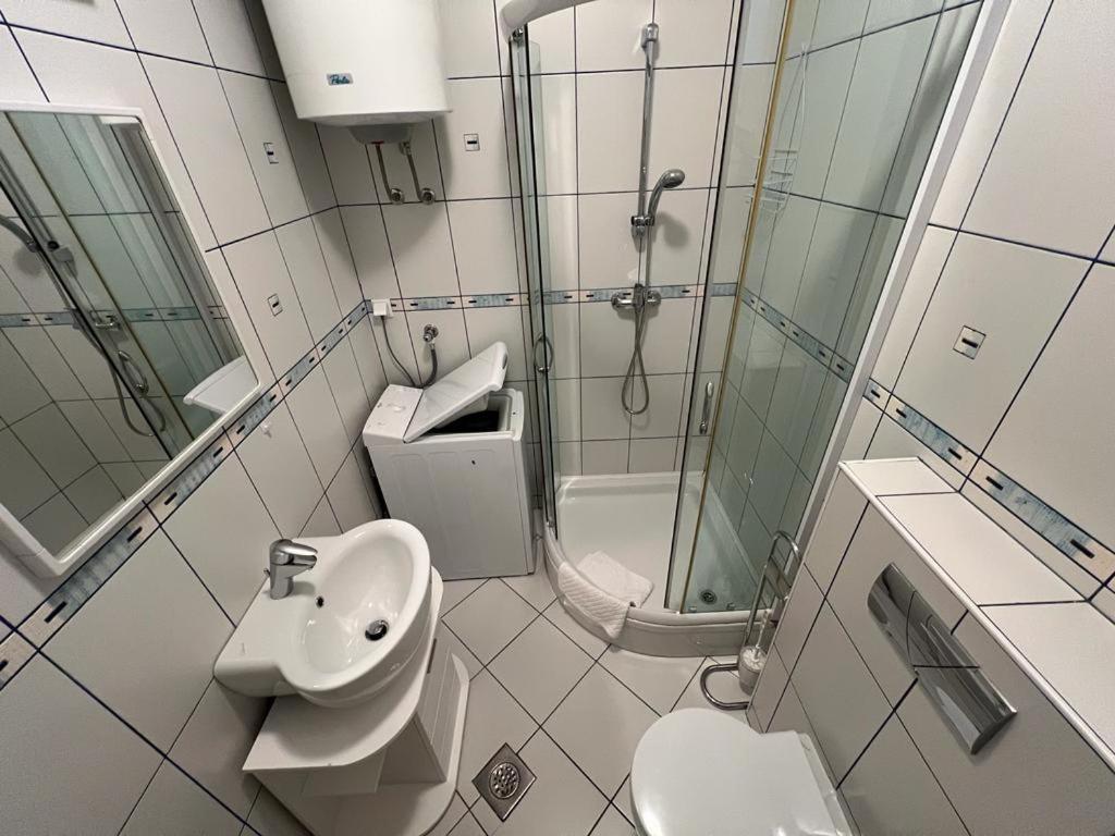 Sea View & Pool Studio Паг Экстерьер фото
